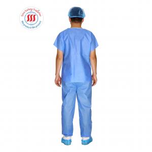 China Anti Static Two Pieces Hospital Surgical Scrubs Doctor Nurse Medical Disposable Scrubs on sale