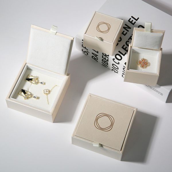 Nordic Velvet Jewelry Box Gold Foil Ring Display Case Luxury Packaging Plush Lining Magnetic Closure Jewelry Gift Box