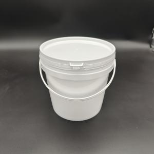 China PP HDPE Recyclable Food Grade Plastic Buckets 1L-5L Capacity Acid And Alkali Resistance on sale