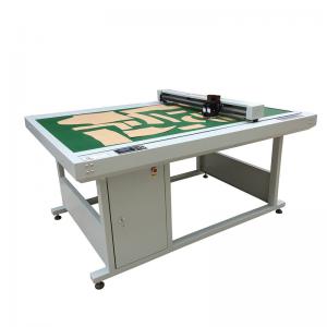  Professional Flatbed Cutting Plotter With Fault Feedback System 5 Years Warranty Manufactures