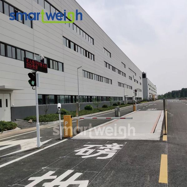 Anti Cheating Vehicle Weighing System Unmanned Weighbridge With Automatic Gate Barrier And Camera
