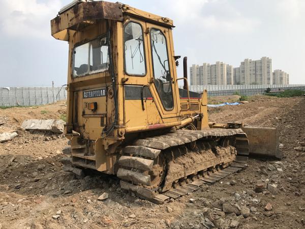 Quality CAT 3046 Engine Heavy Duty Construction Equipment CAT D3C LGP Tractor A/C 6 Way Blade for sale