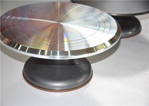  Non Slip Silicone Bottom Custom Sheet Metal Revolving Rotating Cake Decorating Stand Manufactures