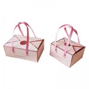 China OEM Service Printed Paper Shopping Bag , Bridal Shower Favor Bags Delicate on sale