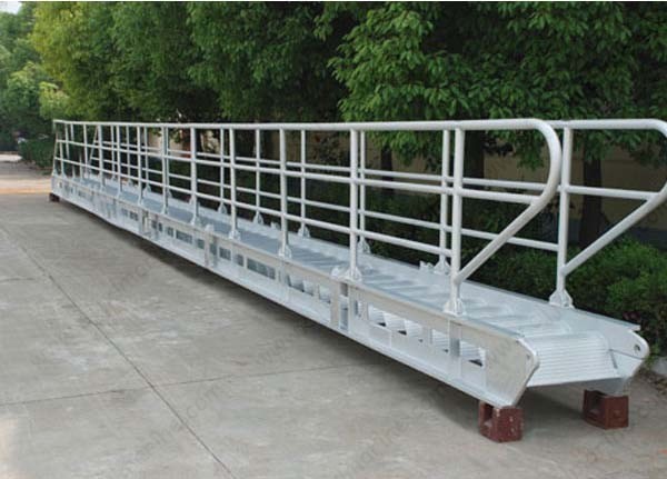 Marine Aluminum Telescopic Gangway Ladder
