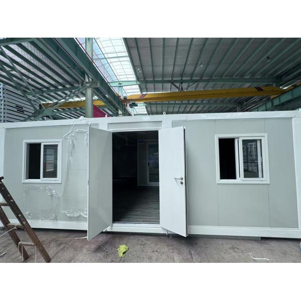 Multi Functional Emergency Housing Portable Steel Expandable House With Durable Steel Structure