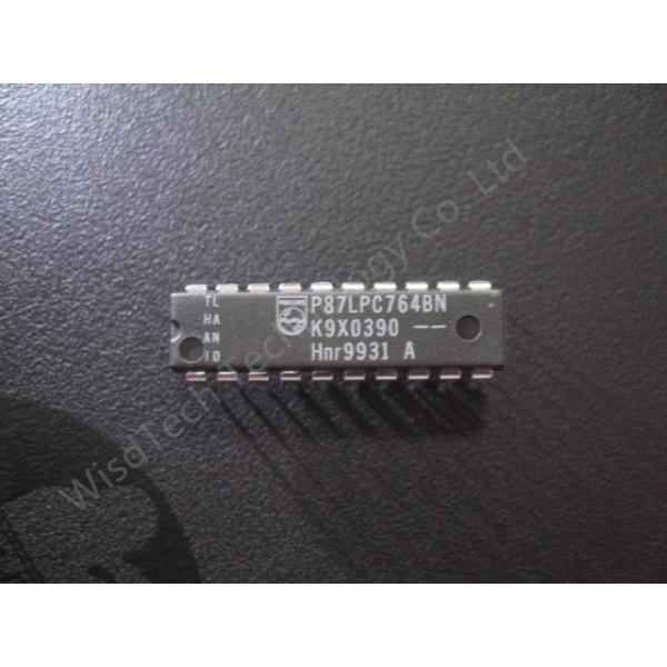 P87LPC764BN 8-Bit Microcontroller MCU 4K/128 OTP 2.7-6V LO PWR DIP20