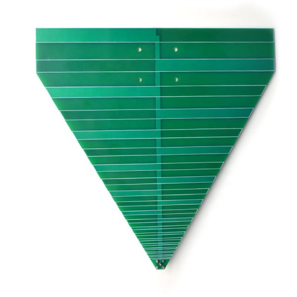 50W UWB Ultra Wideband Log Periodic Antenna 6dbi Vertical Omni