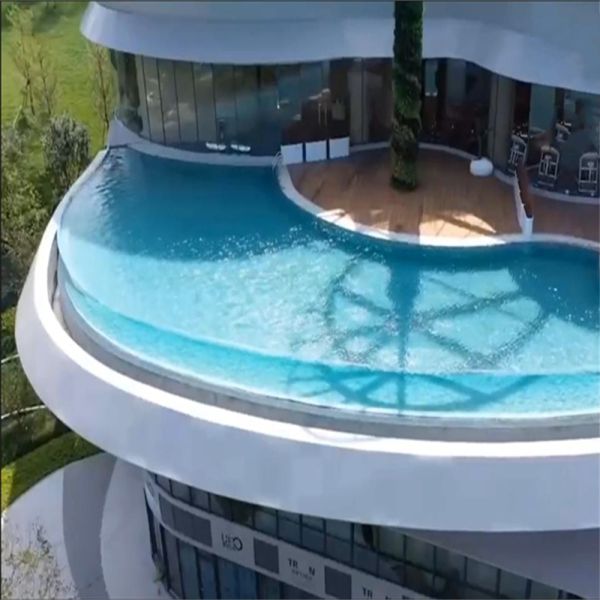 High Surface Hardness Acrylic Glass Swimming Pool in Prefabricated Shipping Container