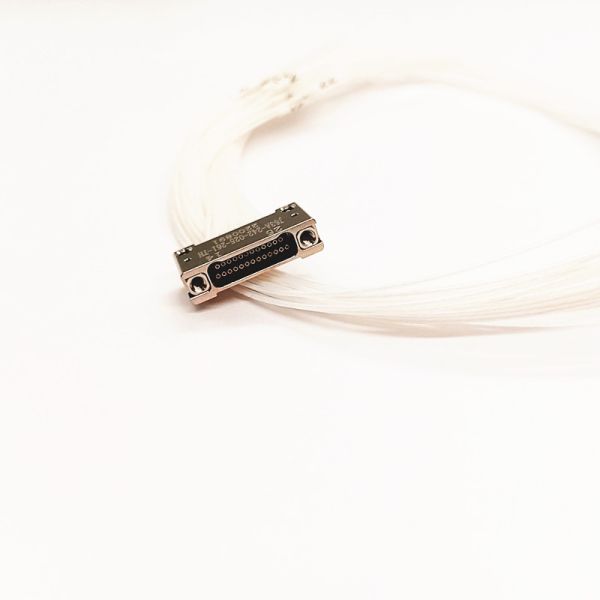 250V Micro D Connectors Metal Jack Female Connector J63A-242-025-261-TH