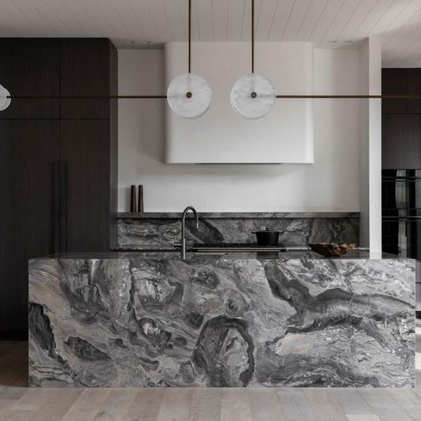 Good Price Best Quality White Paint Solid Wood Kitchen Cabinet Set for Apartment