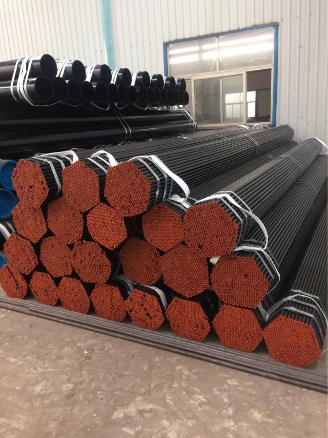 P255QL/1.0452 Seamless Steel Pipe ASME B36 Black Paint Surface API / CE / ISO Approval