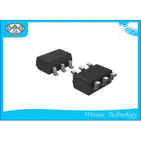 Microcontrollers IC / Integrated Circuit IC 8 Bit PIC® 20Mhz  PIC10F320T - I / OT