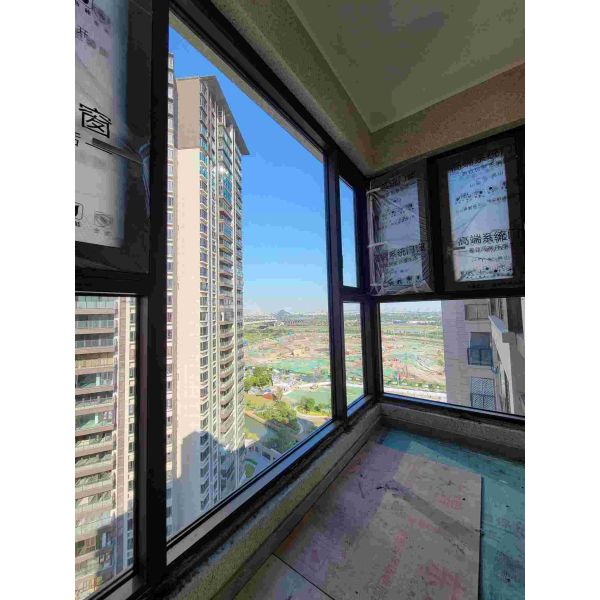 Custom Aluminum Frame Casement Windows Anodized / Powder Coated Surface Treatment