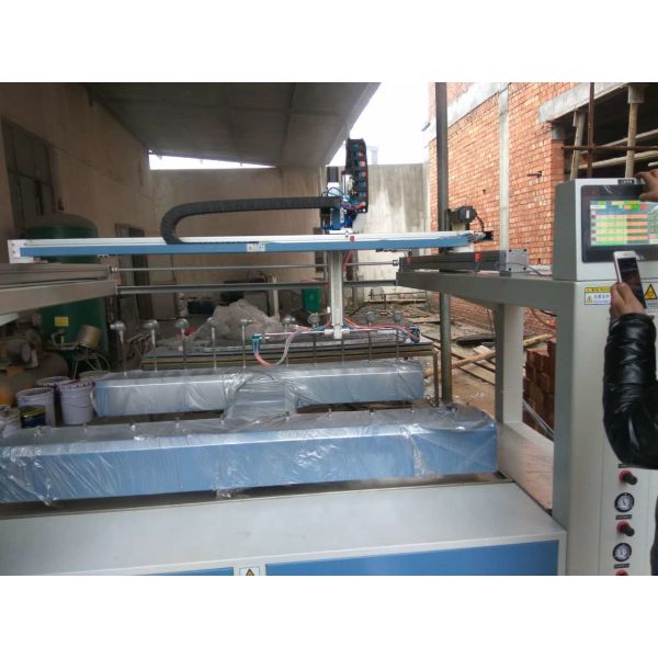120V Automatic Paint Spraying Equipment For Bottle