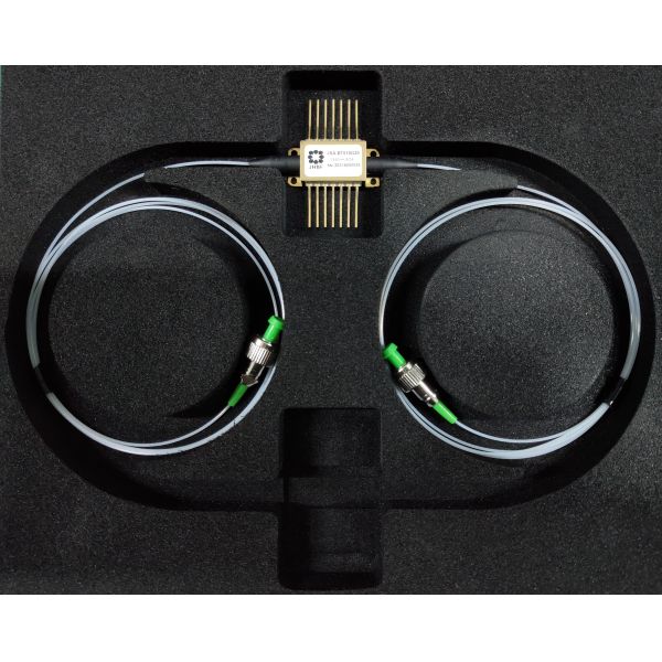 Janhoo Advanced 1550nm PM SOA 14pin Butterfly For Optical Fiber Sensing System Janhoo Semiconductor Optical Amplifier