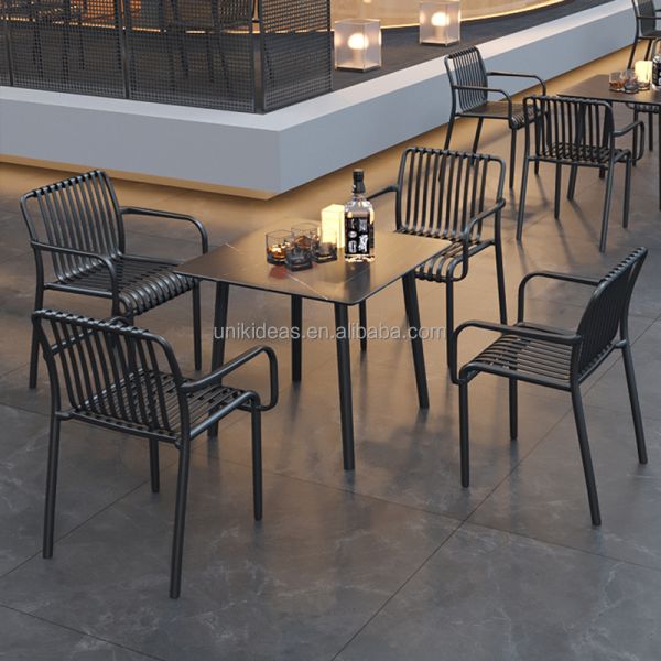 Hot Sale Metal Outdoor Cafe Furniture Simple Patio Restaurant Sets Modern Garden Dining Table and Chairs