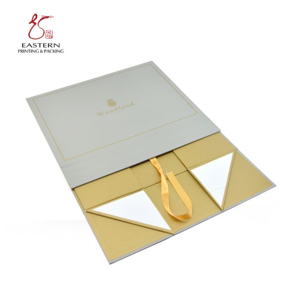 Matte Lamination Foldable Cosmetic Gift Box Packaging With Double Side Tape 350gsm