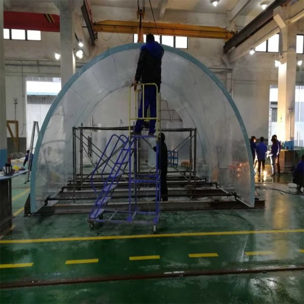 Outdoor Swimming and Diving Pool with 100% Pure Lucite Acrylic by Sublue Dive Pools