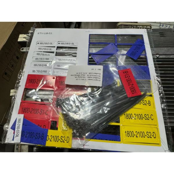 Label package, cable tie for one 10-meter AISG/jumper cable